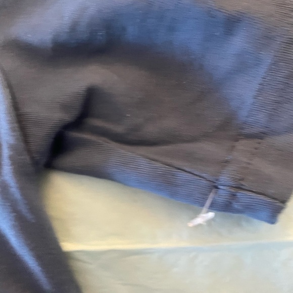 BOYS LARGE VOLCOM
SKATER T SHIRT   
Discontinued- Rare Find 
MSRP$49 - Picture 5 of 7